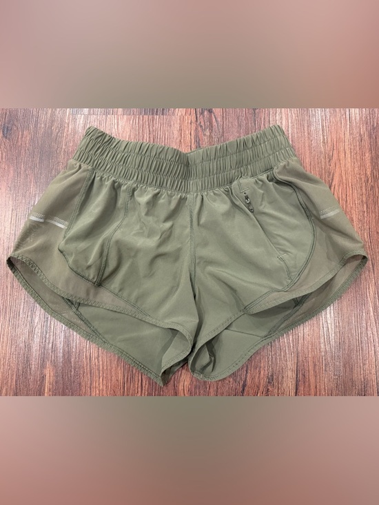 Lululemon dark green hotty hot high rise 2.5 shorts Sz 4 - Picture 4 of 8